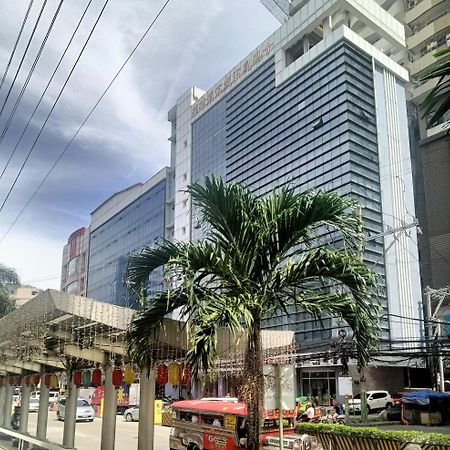 Pristine 1 Manila Esterno foto